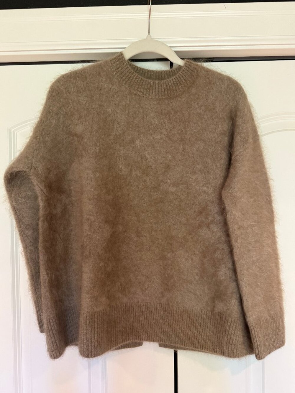 S Max Mara brushed cashmere crewneck sweater